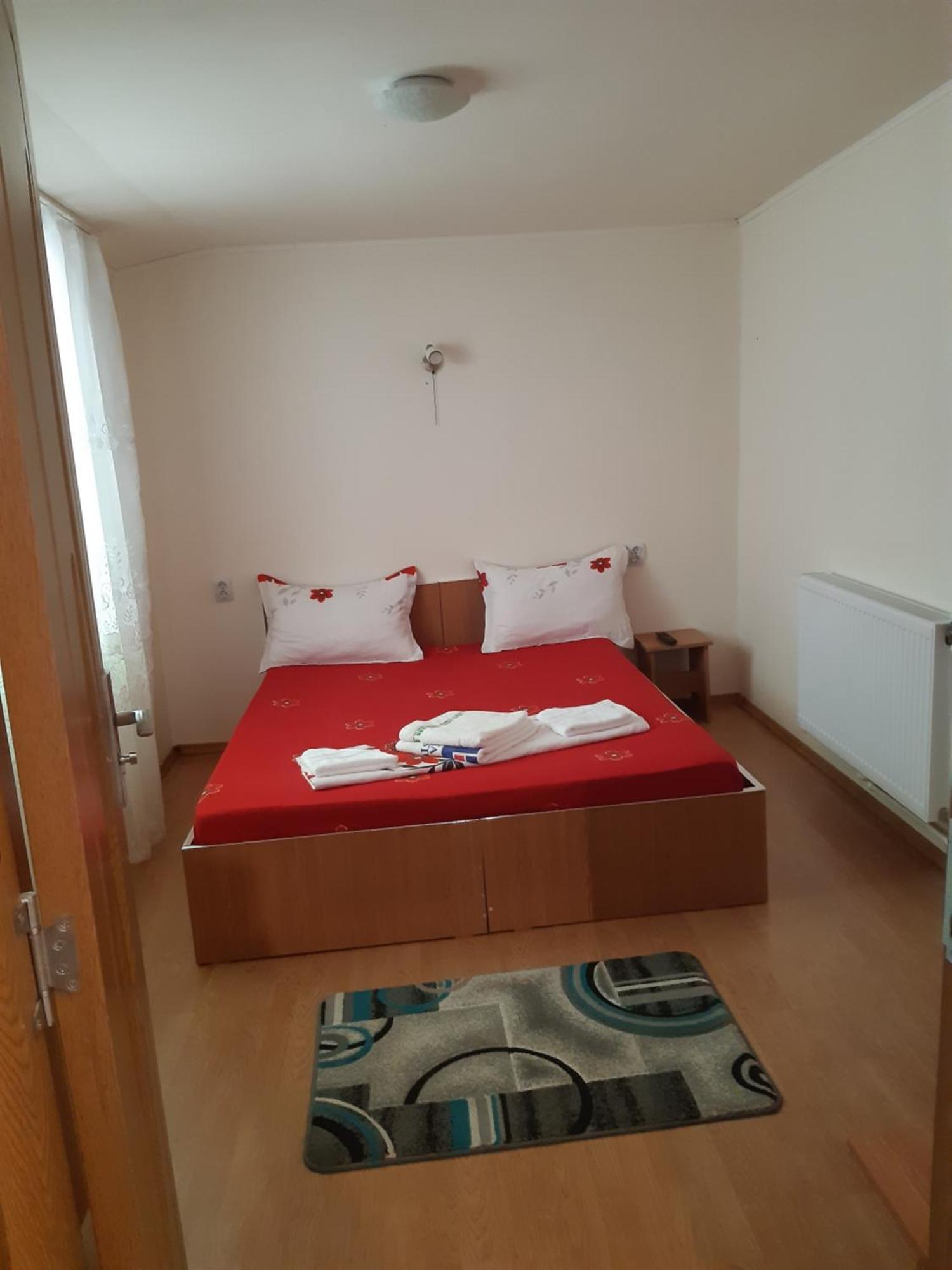 Apartamento Casa Iza Băile Herculane Exterior foto